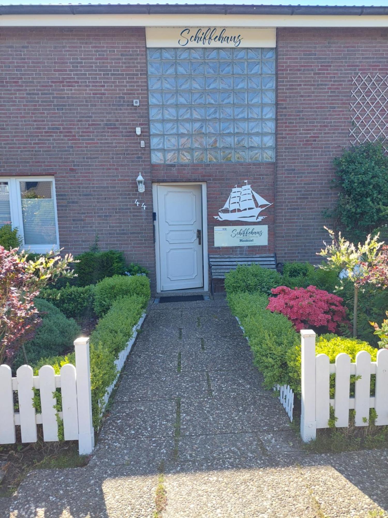 Ferienwohnung Schoner Im Schiffehaus Schillig Exterior foto